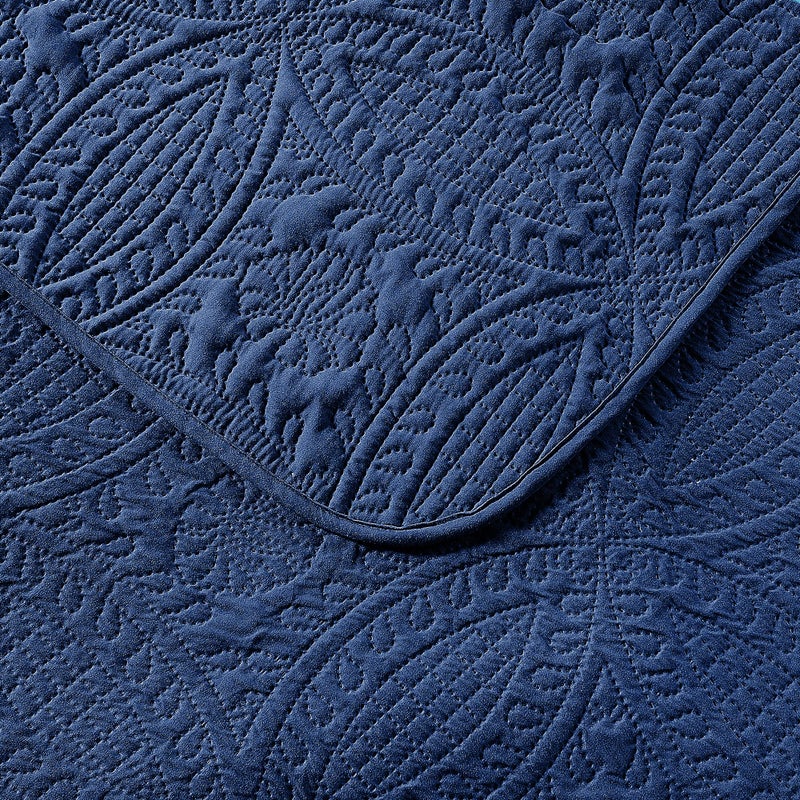 Pure Bedding Quilt Set Full/Queen Size Navy - Oversized Bedspread - Soft Microfiber Lightweight Coverlet for All Season - 3 Piece Includes 1 Quilt and 2 Shams, Geometric Pattern - Image 4